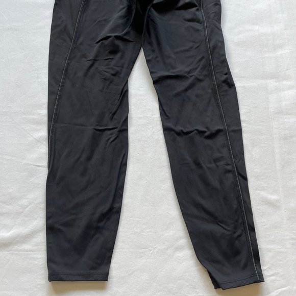 Women’s / Teen’s Athleta Black Leggings size M - Picture 9 of 9